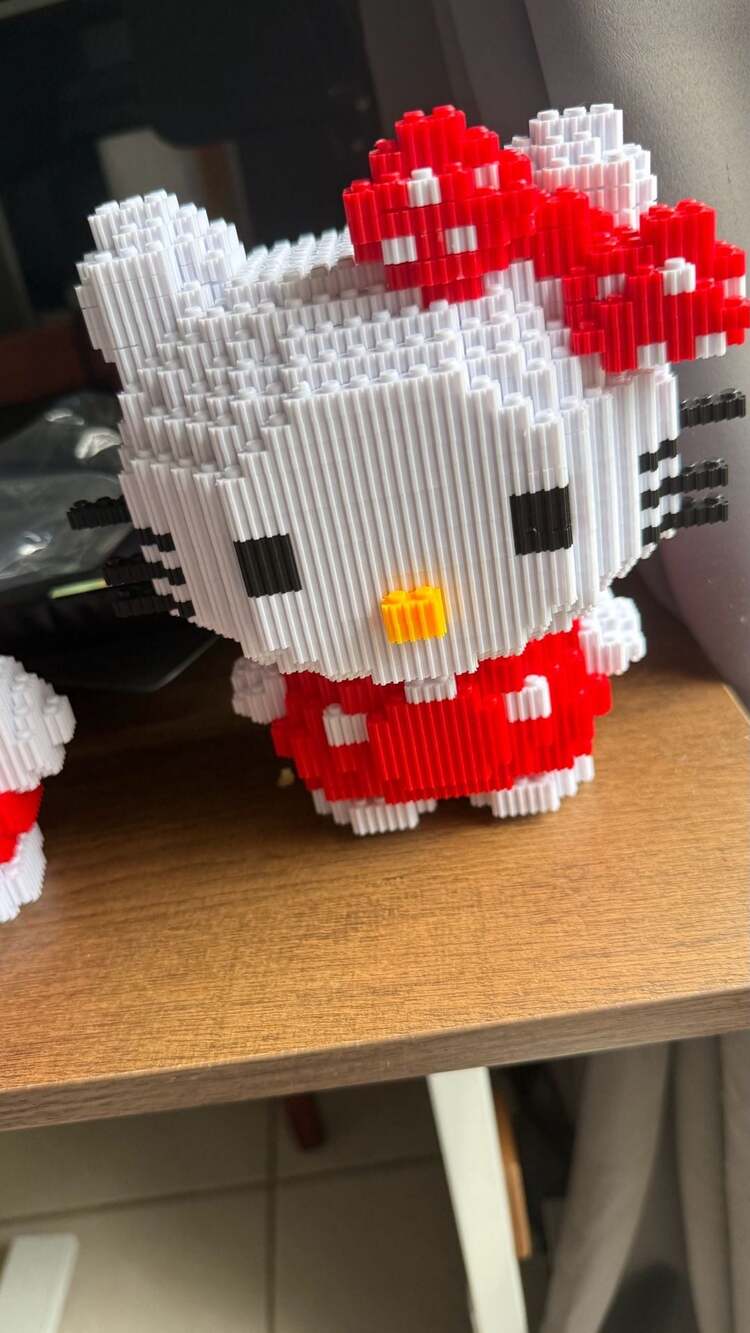 DUZ Magic Blocks Hello Kitty 3D Building Set